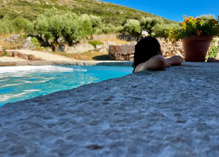 Casa Da Curva * Mendiga